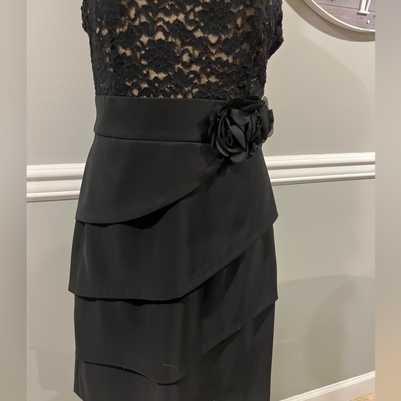Women's Black Lace over nude color dress Macy's Brand Connected…NWOT - Picture 2 of 12